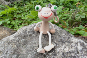 Žába natur na pružině
